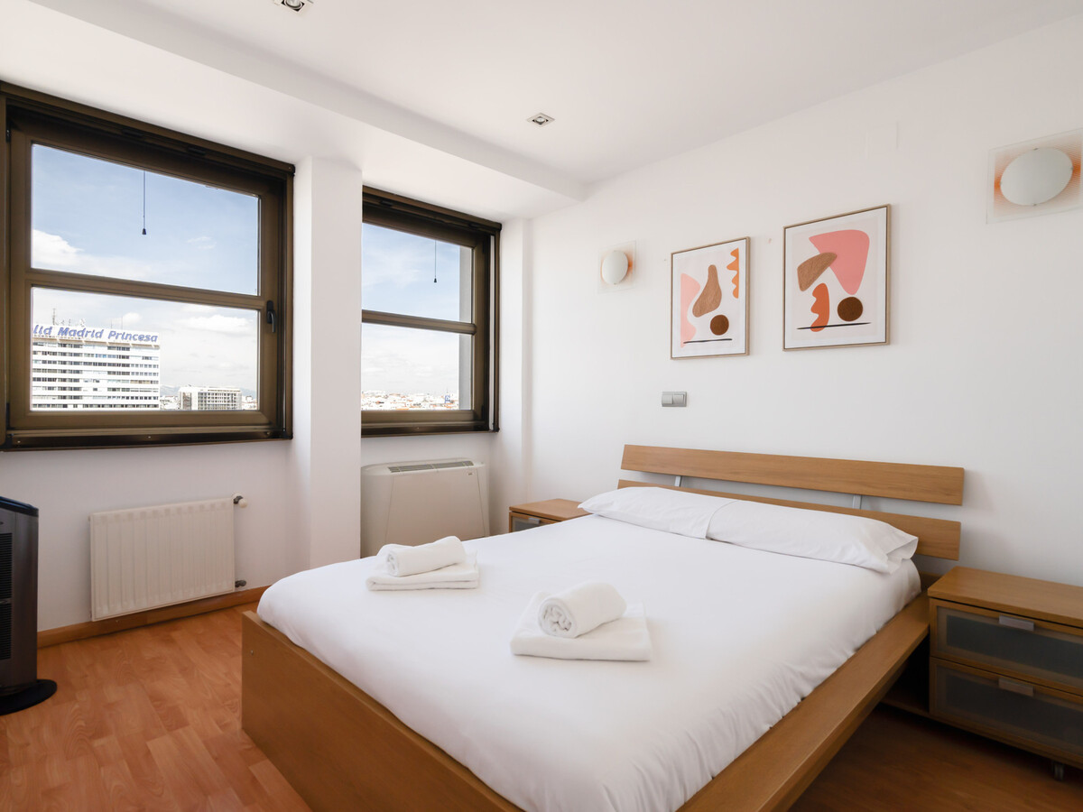 Appartement 16ème étage rue Princesa, vues Madrid - 5 pers. - Photo 9
