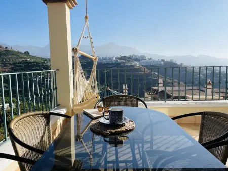 Location appartement à Nerja, Appartement vue mer et montagne, climatisation