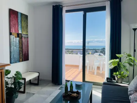 Penthouse Nerja avec solarium privé et vue mer : photo 11