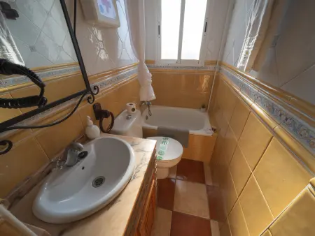 Appartement 30 m² avec terrasse et barbecue à Nerja : photo 15