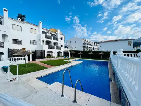 Appartement vue mer avec terrasse privée à Nerja : photo 23