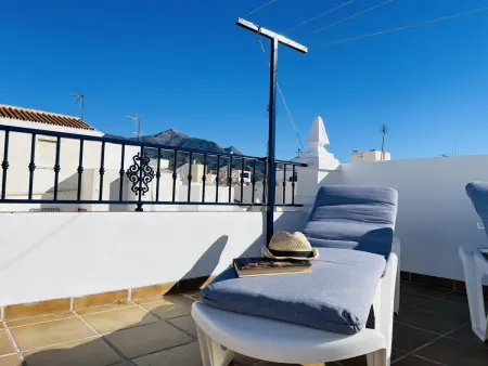 Maison 3 étages, 4 chambres, terrasse toit à Nerja : photo 6