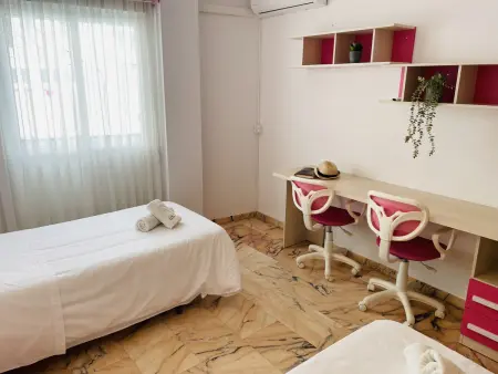 Maison 3 étages, 4 chambres, terrasse toit à Nerja : photo 17