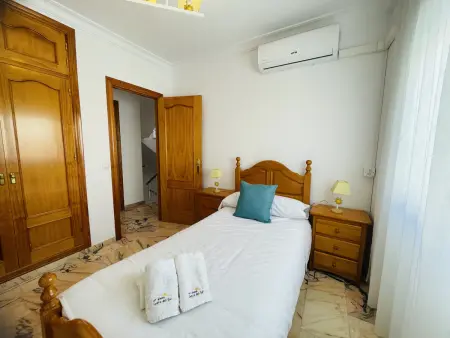 Maison 3 étages, 4 chambres, terrasse toit à Nerja : photo 21