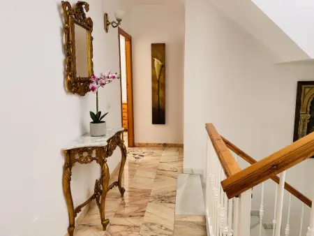 Maison 3 étages, 4 chambres, terrasse toit à Nerja : photo 25