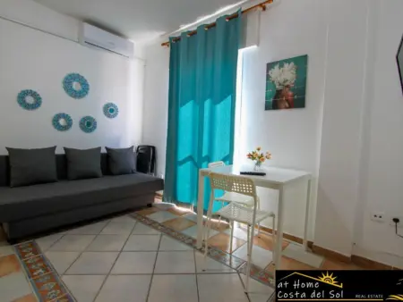 Appartement 4 pers. au cœur de Nerja, 900m plage : photo 2
