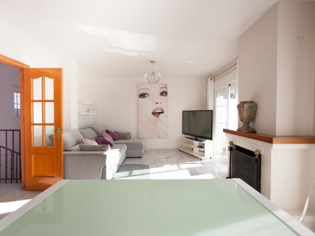 Maison 3 étages, piscine privée et vue mer - Frigiliana - Photo 3