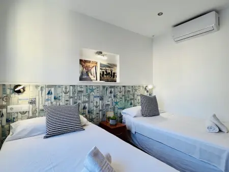 Appartement lumineux 2 ch, centre Nerja avec balcon : photo 3