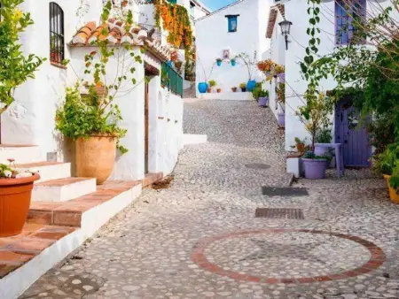 Location appartement à Cómpeta, Studio rustique avec clim et vue panoramique