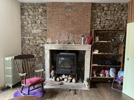 Gîte des Remparts à Ainay-le-Château, 6 pers. : photo 5
