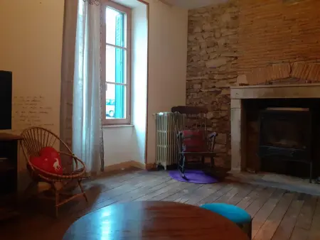 Gîte des Remparts à Ainay-le-Château, 6 pers. : photo 12