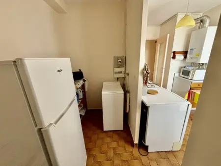 T2 traversant au Lavandou, terrasse, parking privé : photo 5