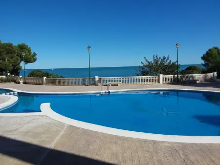 Location appartement à Peniscola, Bungalow lumineux 2 chambres, terrasse et piscine proche plage