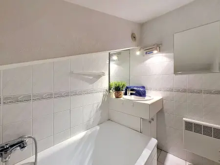 Le Corot - Appartement 4 pers. vue mer à Saint Aygulf : photo 16