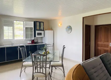 Appartement 80 m² avec piscine partagée à Rivière-Salée, Martinique : photo 2