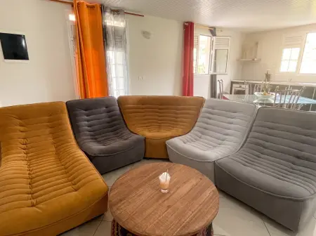 Appartement 80 m² avec piscine partagée à Rivière-Salée, Martinique : photo 3