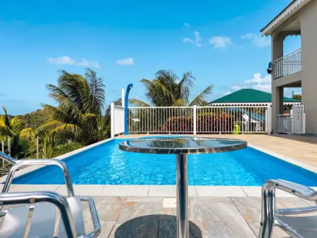 Appartement 80 m² avec piscine partagée à Rivière-Salée, Martinique : photo 12