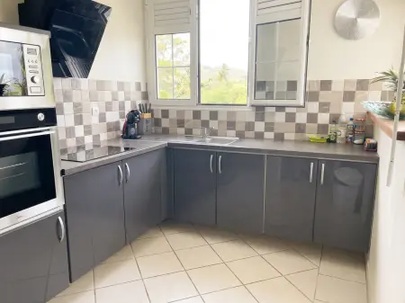 Appartement 80 m² avec piscine partagée à Rivière-Salée, Martinique : photo 7