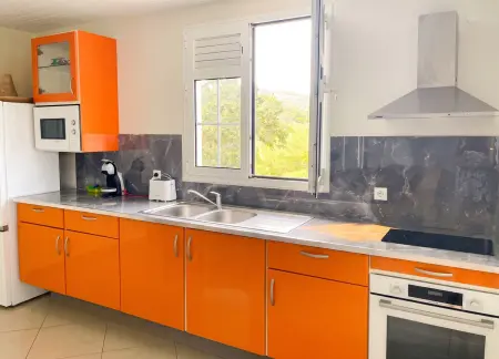 Appartement 80 m² vue mer, piscine partagée, Rivière-Salée : photo 3