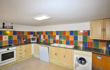 Maison en pierre avec piscine à Taulis : photo 7