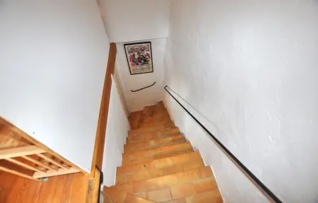 Maison en pierre avec piscine à Taulis : photo 8