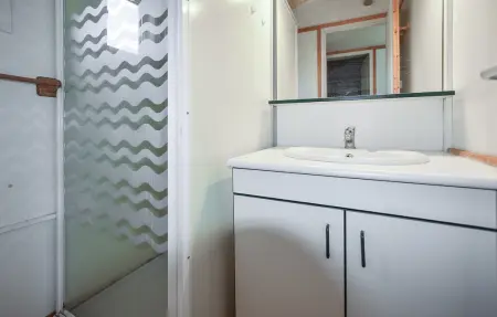 Chalet indépendant avec piscine aux Tourrettes : photo 7