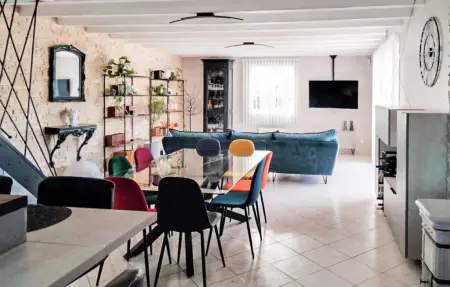 Maison 4 chambres avec piscine privée en Camargue : photo 4