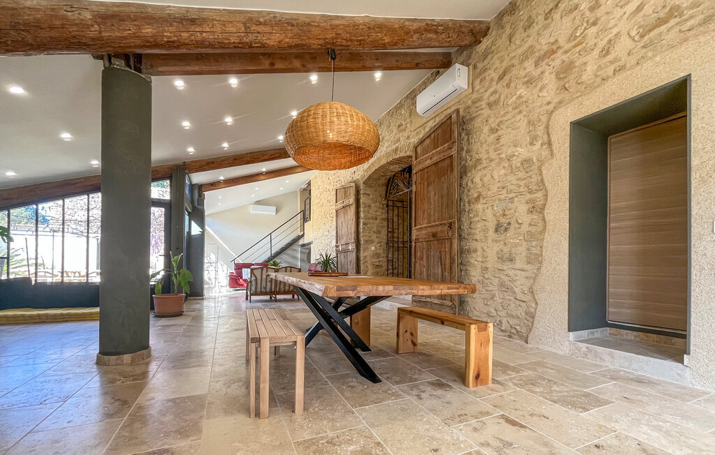 Maison 6 chambres avec piscine, spa et salle de fitness - Photo 11