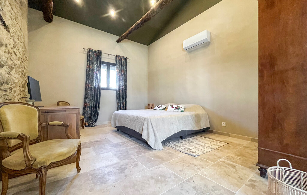 Maison 6 chambres avec piscine, spa et salle de fitness - Photo 22