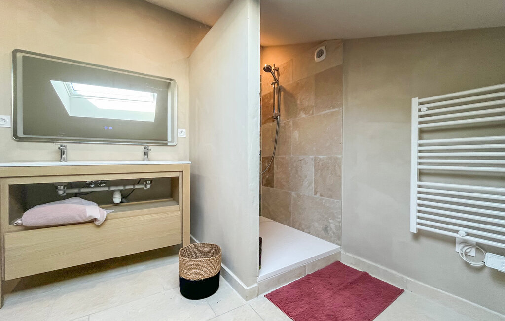 Maison 6 chambres avec piscine, spa et salle de fitness - Photo 25