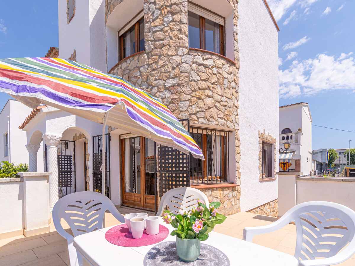 Villa 6 pers, piscine privée et vue lac à Empuriabrava - Photo 6