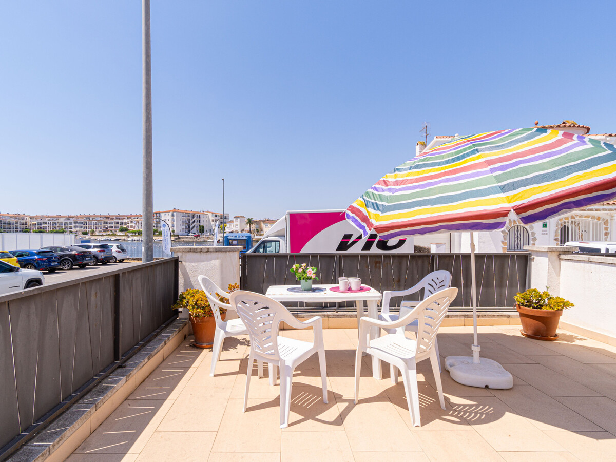 Villa 6 pers, piscine privée et vue lac à Empuriabrava - Photo 7