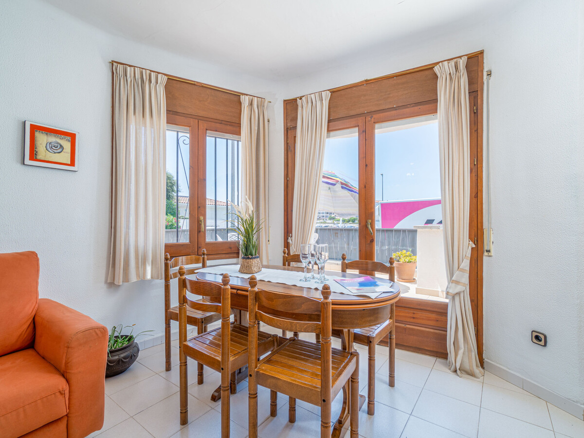 Villa 6 pers, piscine privée et vue lac à Empuriabrava - Photo 12