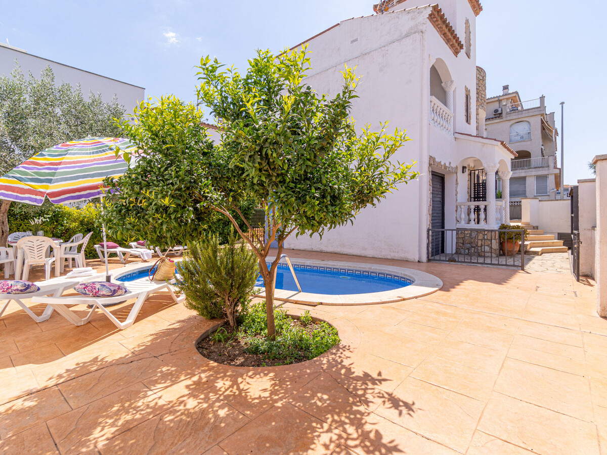Villa 6 pers, piscine privée et vue lac à Empuriabrava - Photo 31