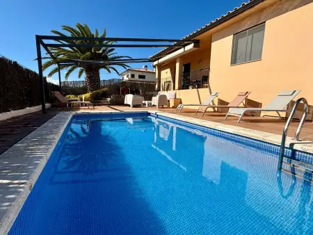Location maison à L'Estartit, Villa Tramuntana in lEstartit mit privatem Pool