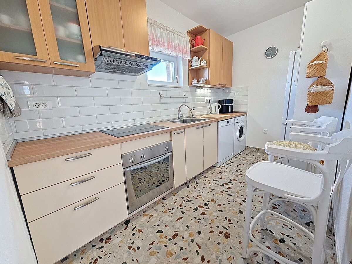 Maison 5 pers. avec piscine privée à Dugopolje - Photo 13