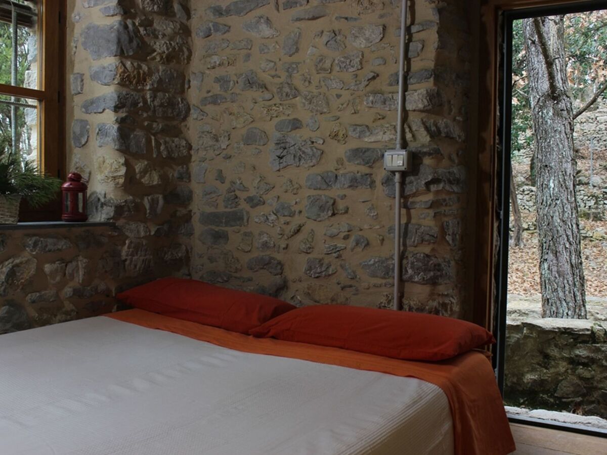 Villa Zypressen : maison en forêt avec piscine à Ameglia - Photo 8
