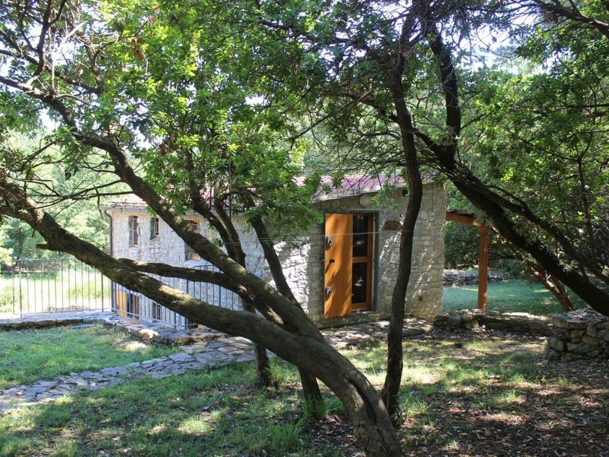 Maison Bruxinha en forêt, 5 personnes, piscine partagée - Photo 45