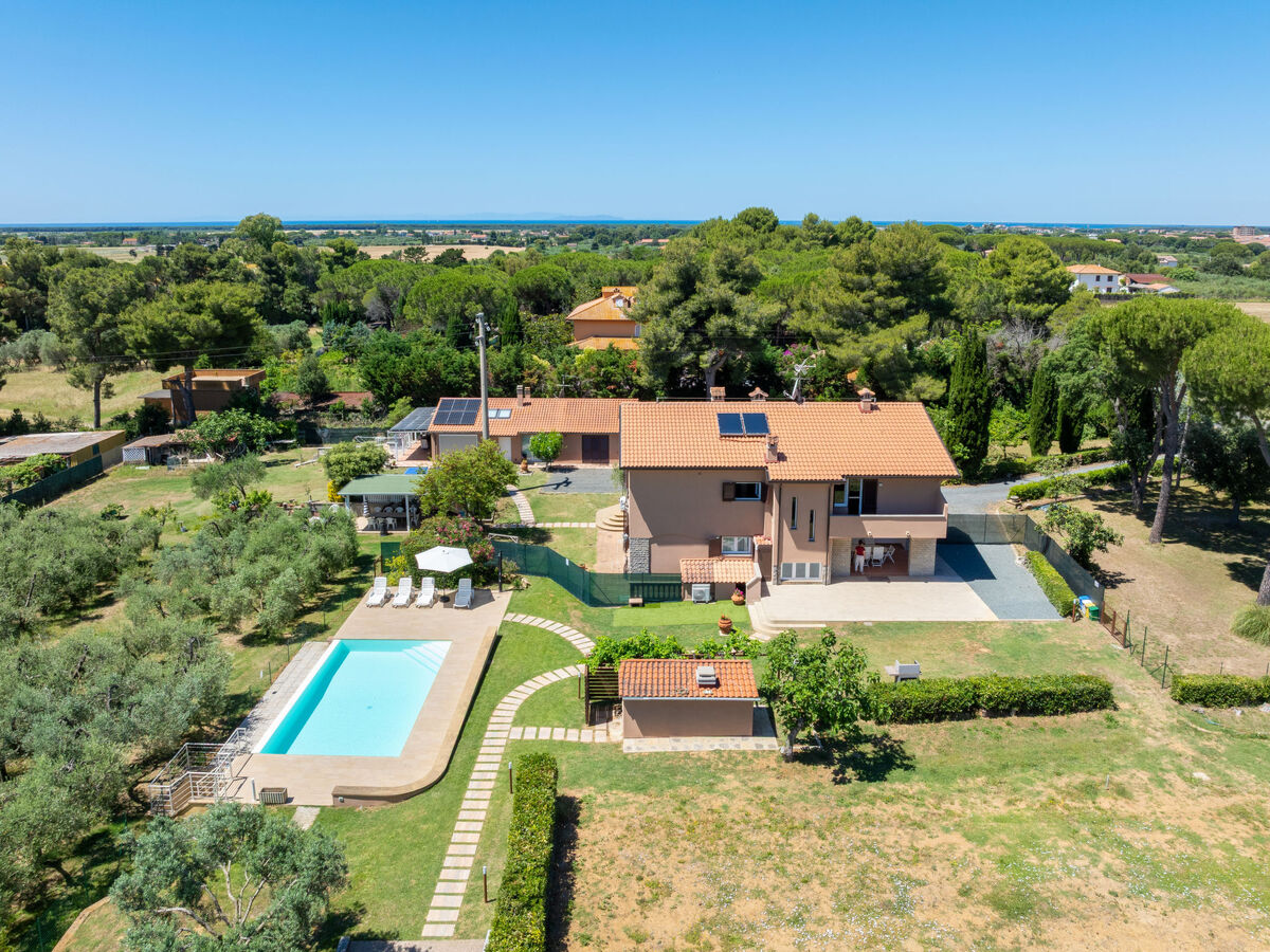 Rose Adriano Home – Maison 8 pers. avec piscine à Cecina - Photo 3