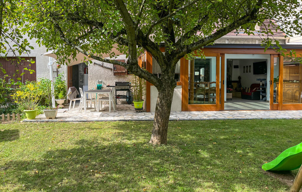 Maison 10 pers. avec sauna et jacuzzi à Compans - Photo 1