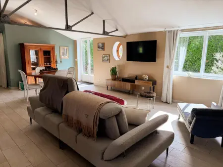 Gîte loft plain-pied avec terrasse – Cour-Cheverny : photo 10