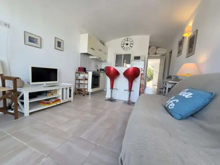 Appartement 6 pers. à 200 m de la plage, Lumio : photo 8