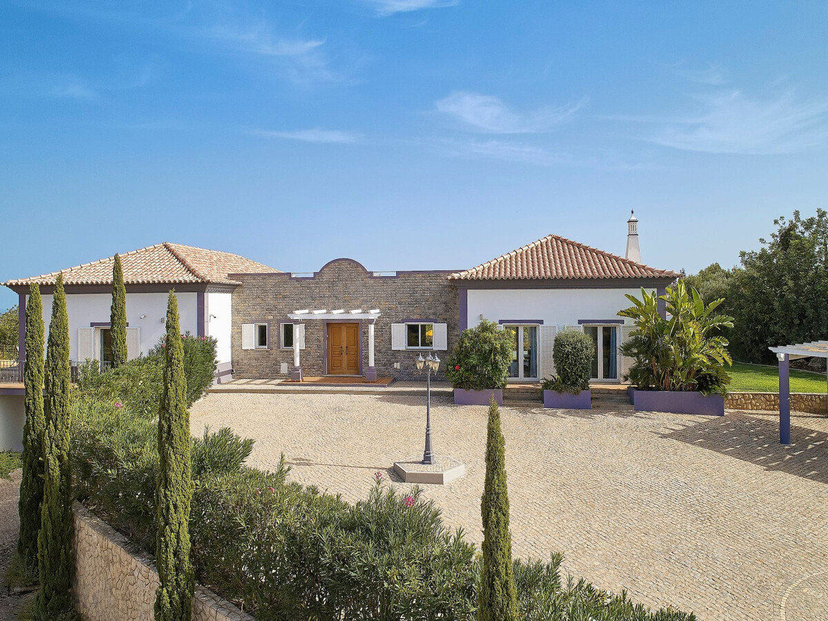 Villa 6 chambres avec piscine 14x8m et salle de cinéma - Photo 4