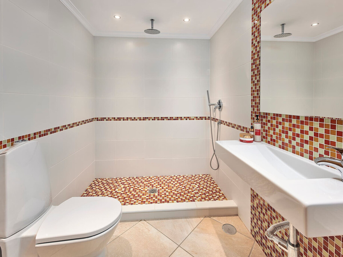 Villa 6 chambres avec piscine 14x8m et salle de cinéma - Photo 26