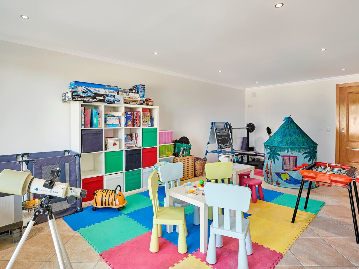 Villa 6 chambres avec piscine 14x8m et salle de cinéma - Photo 31