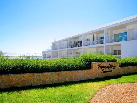 Appartement moderne au rez-de-chaussée - Fuseta - Photo 15
