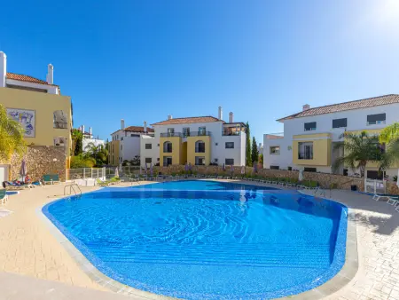 Location gite à Tavira, Maison élégante vue lac, jardin - Capacité non précisée