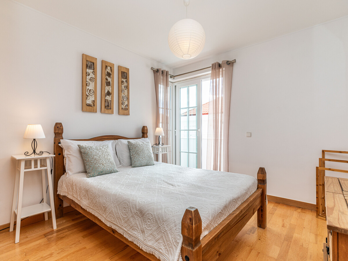 Duplex en bord de rivière avec terrasse – Cabanas - Photo 18