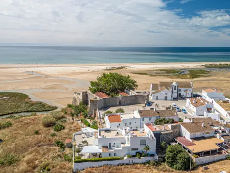 Casa do Levante – Maison vue mer à Caçela Velha