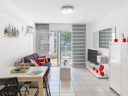 Appartement 2 chambres à 50 m de la plage, Fréjus : photo 6
